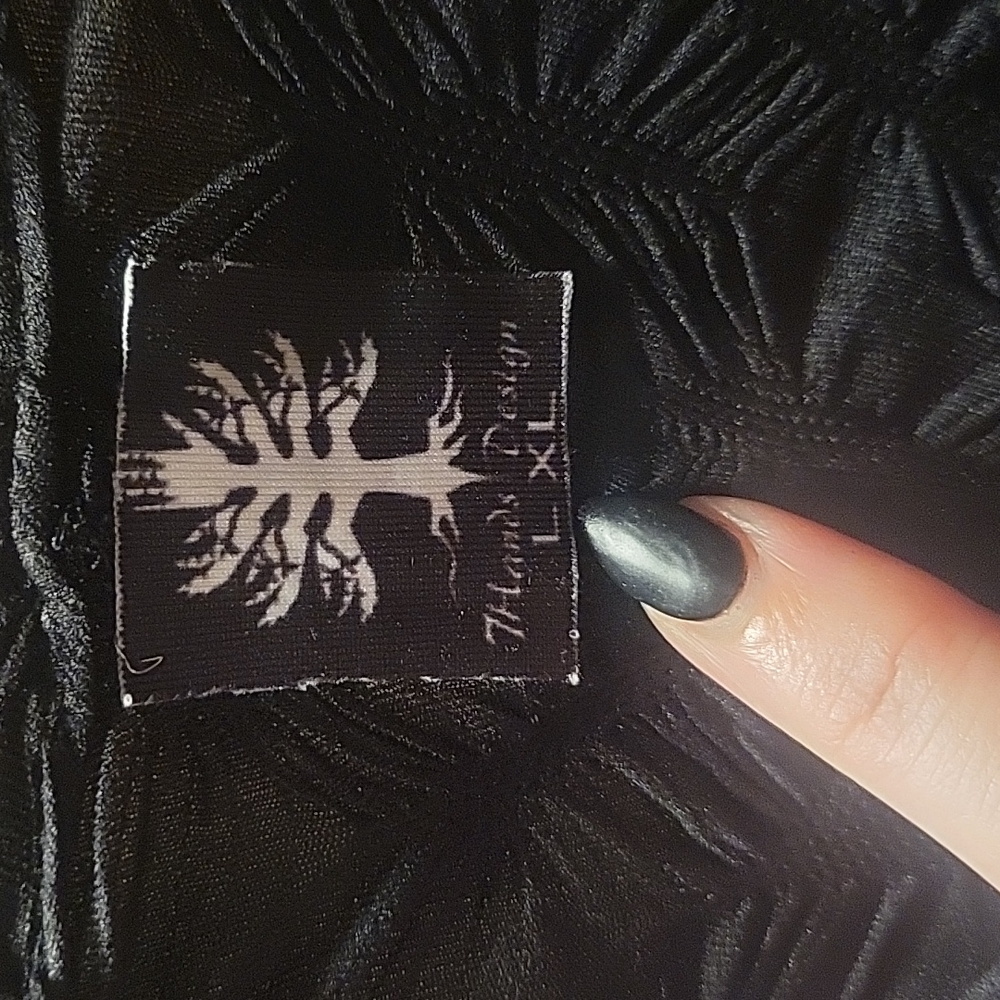 7hands Design Lightweight Top - image 2